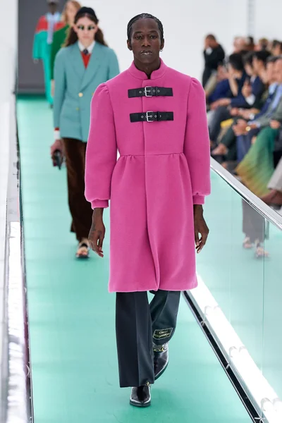 Look 68